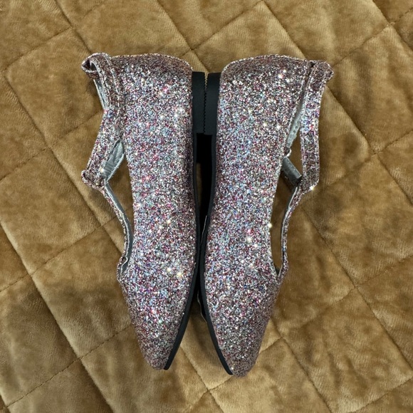 HARPER CANYON Glittery Pink Kids Shoes with adjustable straps! 🎉SO MUCH FUN🎉 - Picture 2 of 8